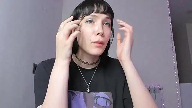 dollmore online show from 27, 2, 2025