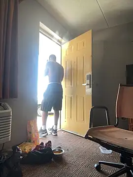 Stressreliever82 online show from 7, 4, 2026