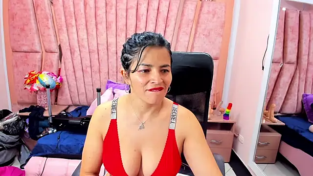 Snapshot of HornySkinny26 chatting on 2, 5, 2026 HornySkinny26 online show from 2, 5, 2026
