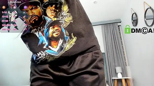 CoralineRicce  online show from 23, 11, 2025