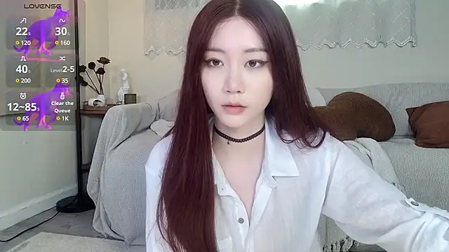 Snapshot of 030_VIVI chatting on 1, 3, 2025 030 VIVI online show from 1, 3, 2025