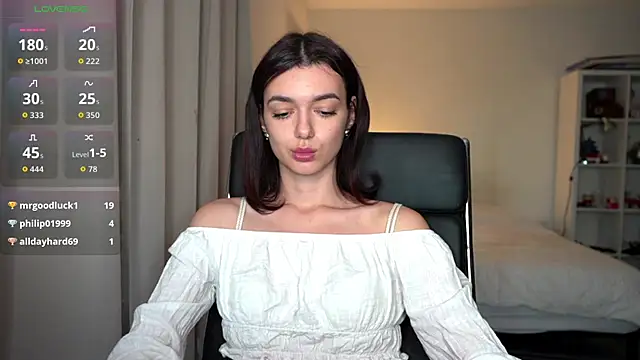 Snapshot of olivia_jeas chatting on 5, 11, 2025 olivia jeas online show from 5, 11, 2025