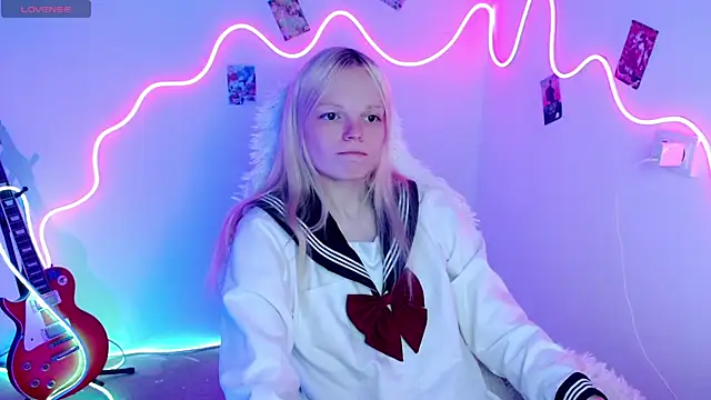 Emily Nyaffee online show from 27, 9, 2025