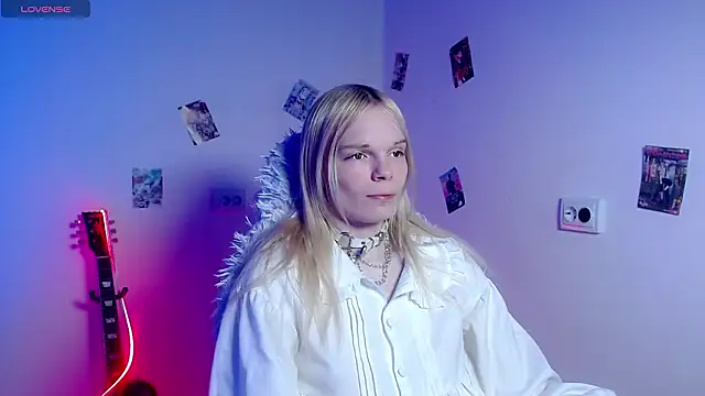 Emily Nyaffee online show from 23, 3, 2026