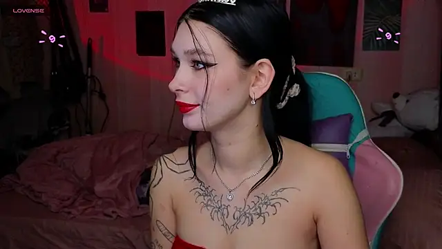 Snapshot of Amanda_Tender chatting on 7, 11, 2025 Amanda Tender online show from 7, 11, 2025