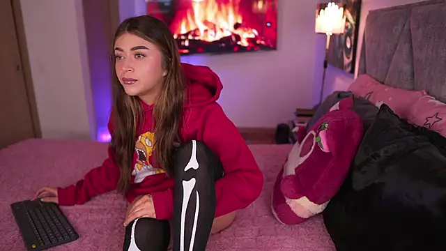 Snapshot of babesamanta chatting on 13, 10, 2025 babesamanta online show from 13, 10, 2025