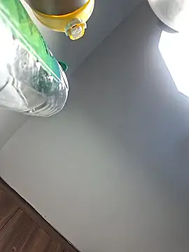 Snapshot of hornycreamybabe chatting on 12, 1, 2026 hornycreamybabe online show from 12, 1, 2026