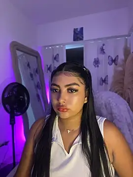 NatashaBrown12 online show from 13, 5, 2026