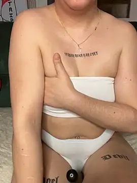 PetiteAngel666 online show from 9, 4, 2026