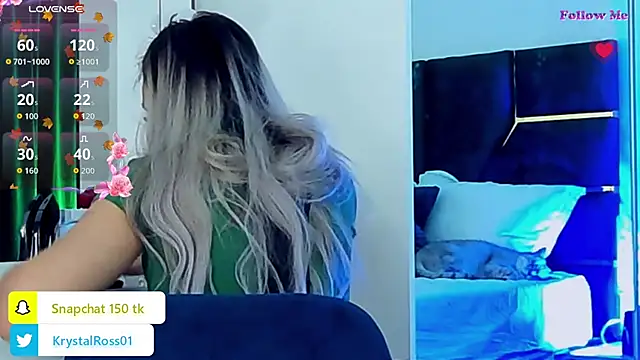 Snapshot of AllisonSweets chatting on 23, 11, 2025 AllisonSweets online show from 23, 11, 2025