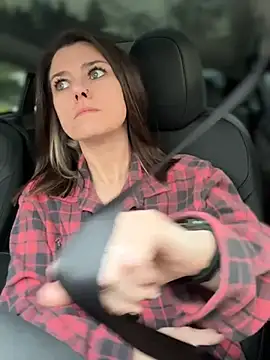 Snapshot of LadyLena1 chatting on 24, 1, 2025 LadyLena1 online show from 24, 1, 2025