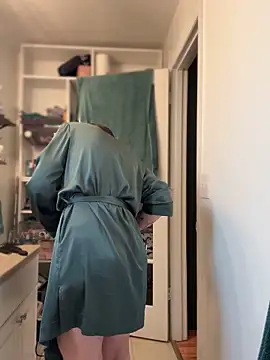 Snapshot of LadyLena1 chatting on 24, 1, 2025 LadyLena1 online show from 24, 1, 2025