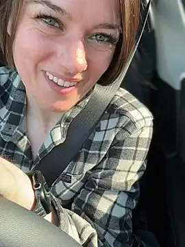 Snapshot of LadyLena1 chatting on 6, 3, 2025 LadyLena1 online show from 6, 3, 2025