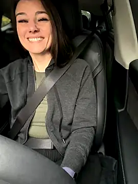 Snapshot of LadyLena1 chatting on 26, 10, 2025 LadyLena1 online show from 26, 10, 2025