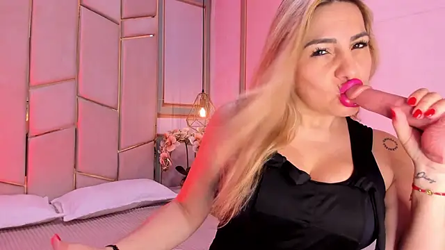 Snapshot of angel_vibes_ chatting on 13, 1, 2026 angel vibes online show from 13, 1, 2026