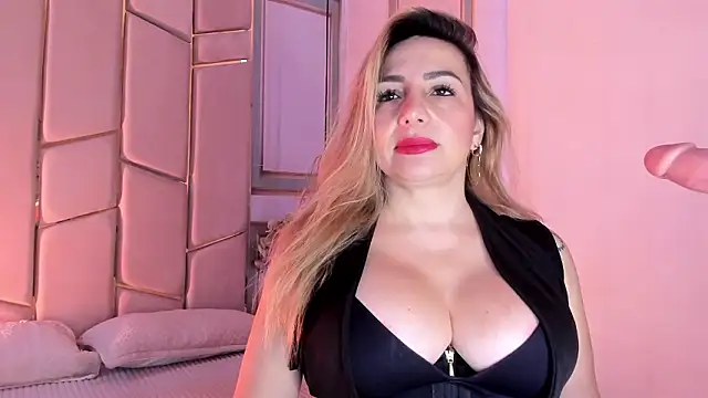 Snapshot of angel_vibes_ chatting on 11, 3, 2026 angel vibes online show from 11, 3, 2026