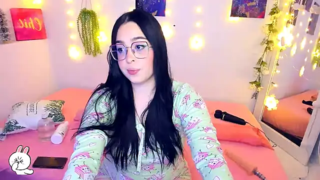 Snapshot of Elisa_miller chatting on 5, 12, 2024 Elisa miller online show from 5, 12, 2024