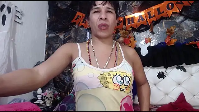 Snapshot of DesireDirtyTS__ chatting on 20, 10, 2025 DesireDirtyTS   online show from 20, 10, 2025