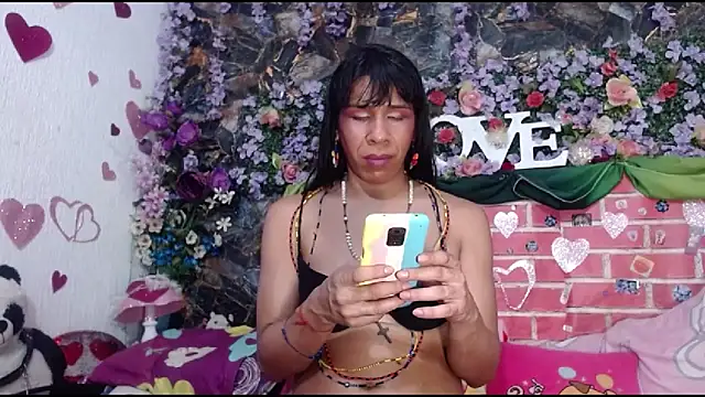 DesireDirtyTS   online show from 10, 5, 2026