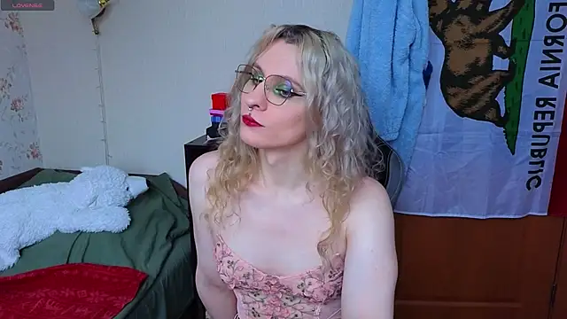 Snapshot of Lori_Myaf chatting on 10, 2, 2026 Lori Myaf online show from 10, 2, 2026