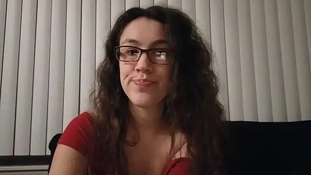 Lucy allison online show from 6, 2, 2025