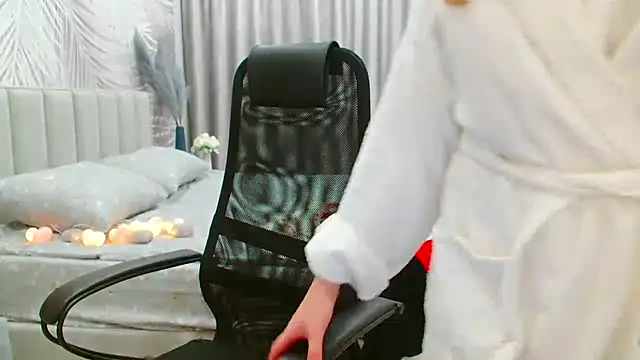 EveLove33 online show from 11, 3, 2026