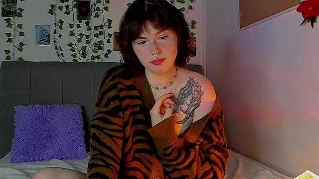 miss Lizzy online show from 3, 12, 2024