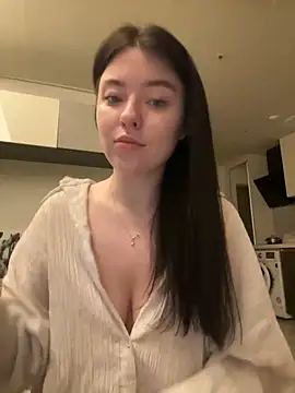 Angela Fosterr online show from 10, 5, 2026