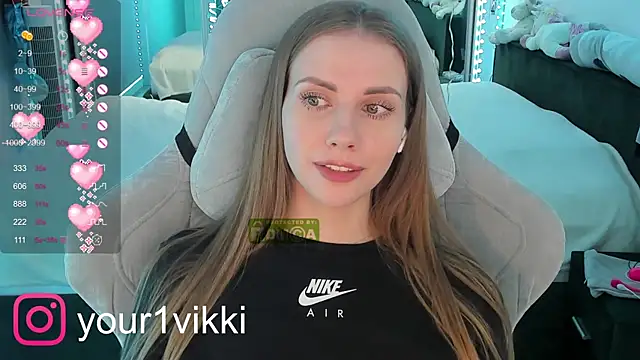 Snapshot of Vikki_Cheese chatting on 4, 12, 2024 Vikki Cheese online show from 4, 12, 2024