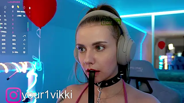 Snapshot of Vikki_Cheese chatting on 4, 3, 2025 Vikki Cheese online show from 4, 3, 2025