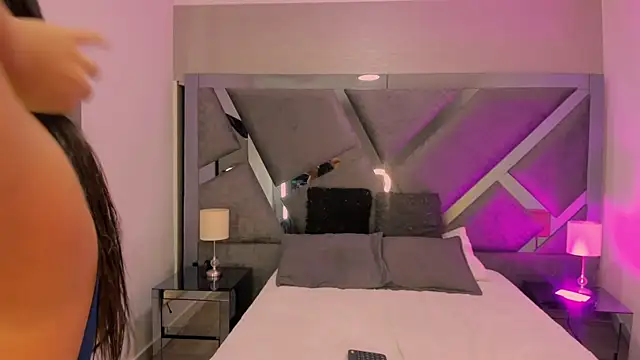 JulietaHazze online show from 21, 10, 2025