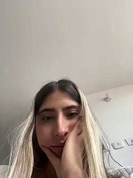 Ameellie online show from 26, 3, 2026