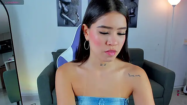 sophia willians online show from 8, 3, 2025
