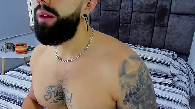 Zack Froone online show from 28, 1, 2025