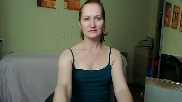 Snapshot of AmellyGrand chatting on 20, 12, 2024 AmellyGrand online show from 20, 12, 2024