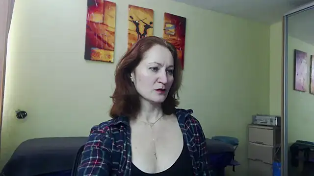 Snapshot of AmellyGrand chatting on 17, 2, 2025 AmellyGrand online show from 17, 2, 2025