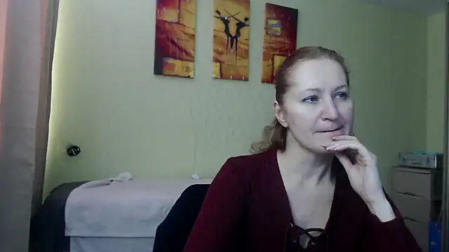 Snapshot of AmellyGrand chatting on 26, 2, 2025 AmellyGrand online show from 26, 2, 2025