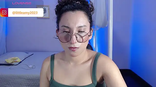 little  amy  online show from 19, 3, 2025