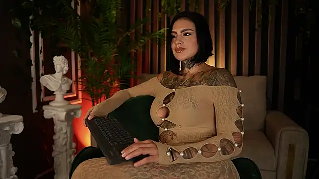 Kleeopatra  online show from 22, 9, 2025