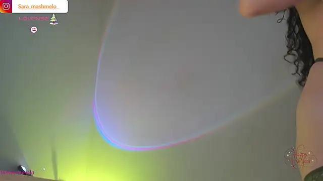 Snapshot of SaraMashmelo chatting on 5, 1, 2025 SaraMashmelo online show from 5, 1, 2025