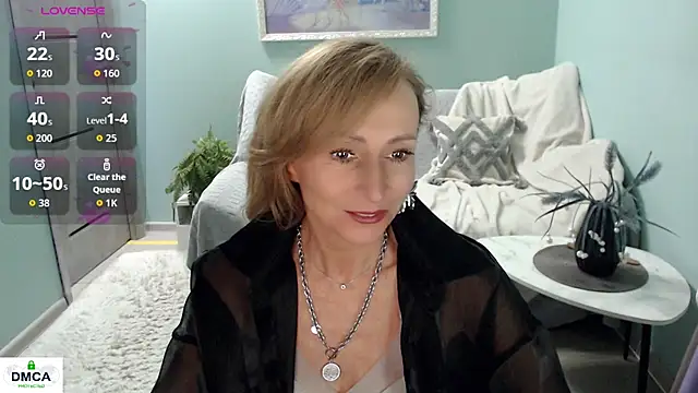 Snapshot of HornyMilf_777 chatting on 16, 5, 2026 HornyMilf 777 online show from 16, 5, 2026