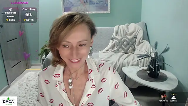 Snapshot of HornyMilf_777 chatting on 20, 5, 2026 HornyMilf 777 online show from 20, 5, 2026