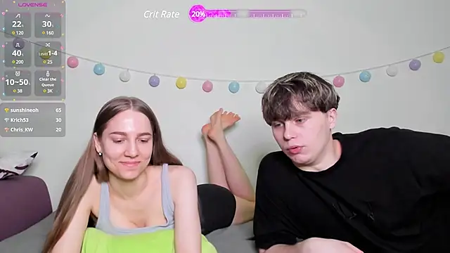 Emily and Ilumi online show from 17, 2, 2025