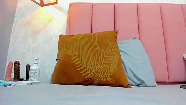 MILEY JOAS2 online show from 11, 5, 2026