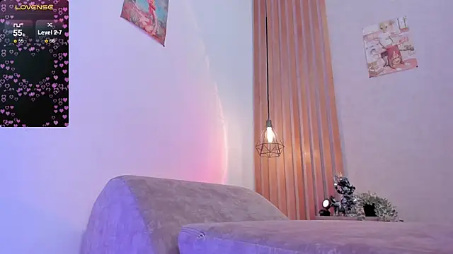 PawgGirl18 online show from 14, 2, 2025