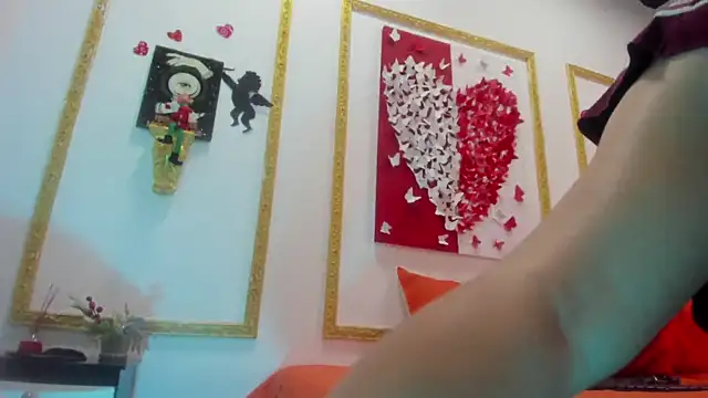 Snapshot of CandyQueenGold chatting on 23, 2, 2025 CandyQueenGold online show from 23, 2, 2025