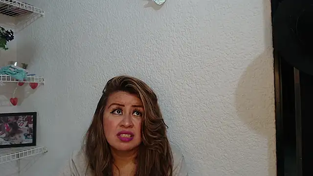 isabellacen online show from 11, 1, 2026