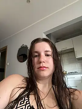 Snapshot of Teylor_Love chatting on 2, 7, 2026 Teylor Love online show from 2, 7, 2026