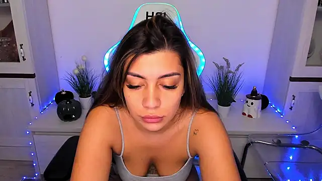EveEvian online show from 11, 12, 2024