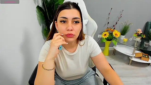 EveEvian online show from 13, 5, 2026